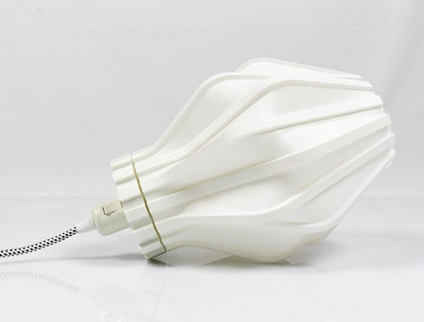 Lampada Uii stampata in 3d di Microstudio